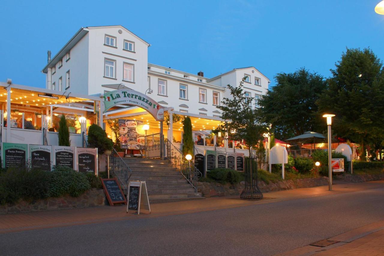 Mit Meerblick Und Balkon, Gratis Nutzung Vom Ahoi Erlebnisbad Und Sauna In Sellin - Meeresblick Fewo 24 Goehren  Exterior photo